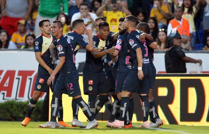 América derrota a Tigres en el 'Volcán'