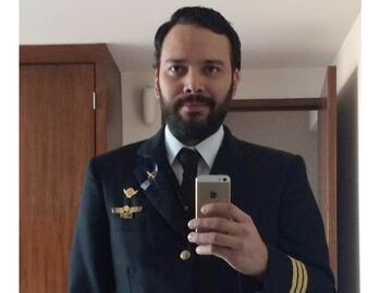 Entérate. ¿Quién es el piloto del avión de Aeroméxico accidentado?