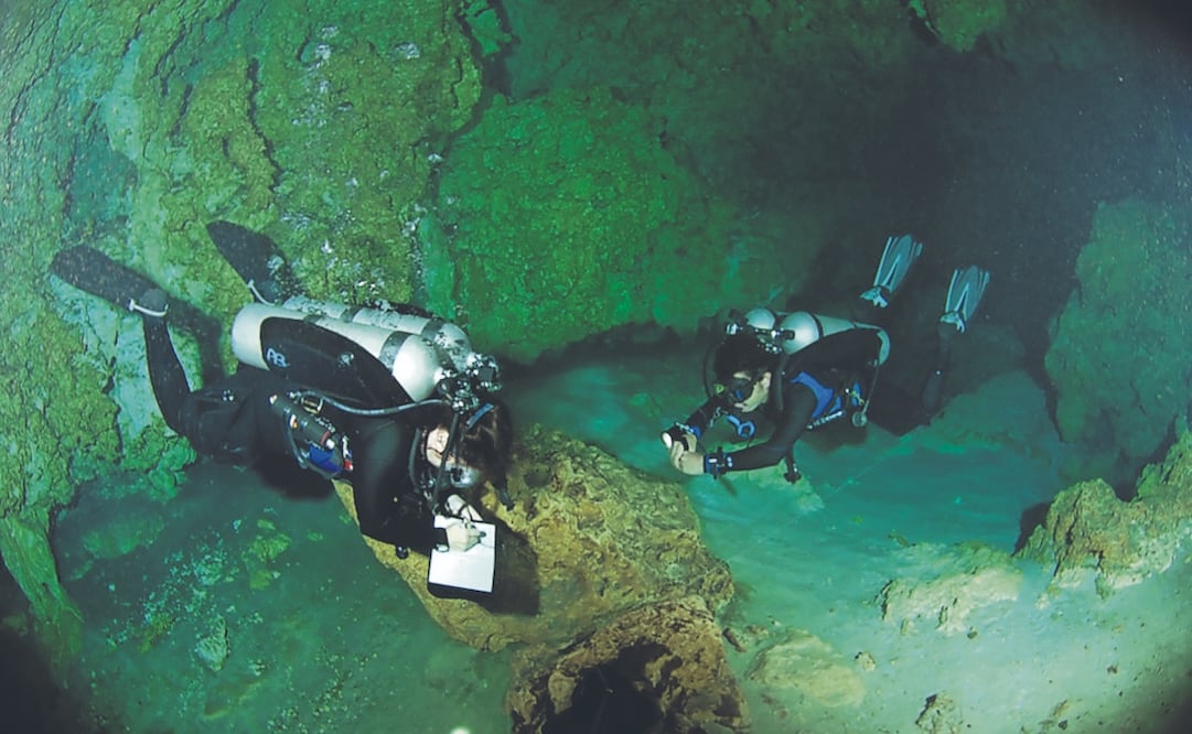 La Misión Civil de Observación describe que las pilas de acero y concreto fueron vaciadas en cavidades naturales de 40 metros de profundidad.