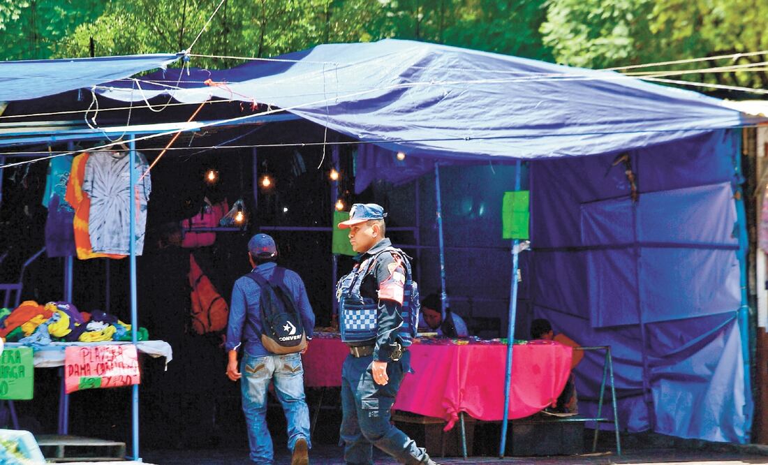 Tras los hechos violentos del viernes, la seguridad en los alrededores de la estación del Metro Tacuba se reforzó. HUGO GARCÍA. EL UNIVERSAL