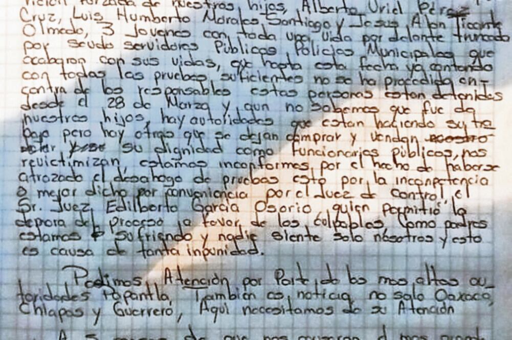 Policías involucrados. Con una carta escrita a mano, padres de los desaparecidos afirman que se han presentado pruebas suficientes para castigar a los responsables (ARCHIVO. EL UNIVERSAL)