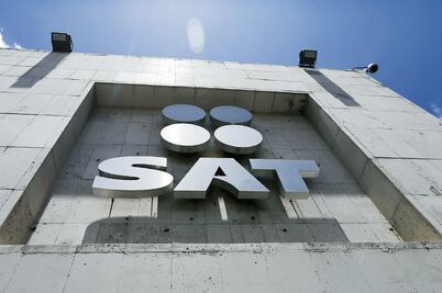 Retienen devoluciones a tres multinacionales