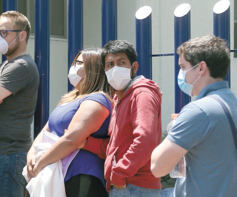 Debido al coronavirus y ante la posibilidad de que la gente no pueda pagar sus créditos, los bancos trabajan en esquemas de apoyo. Foto: CARLOS MEJÍA. EL UNIVERSAL