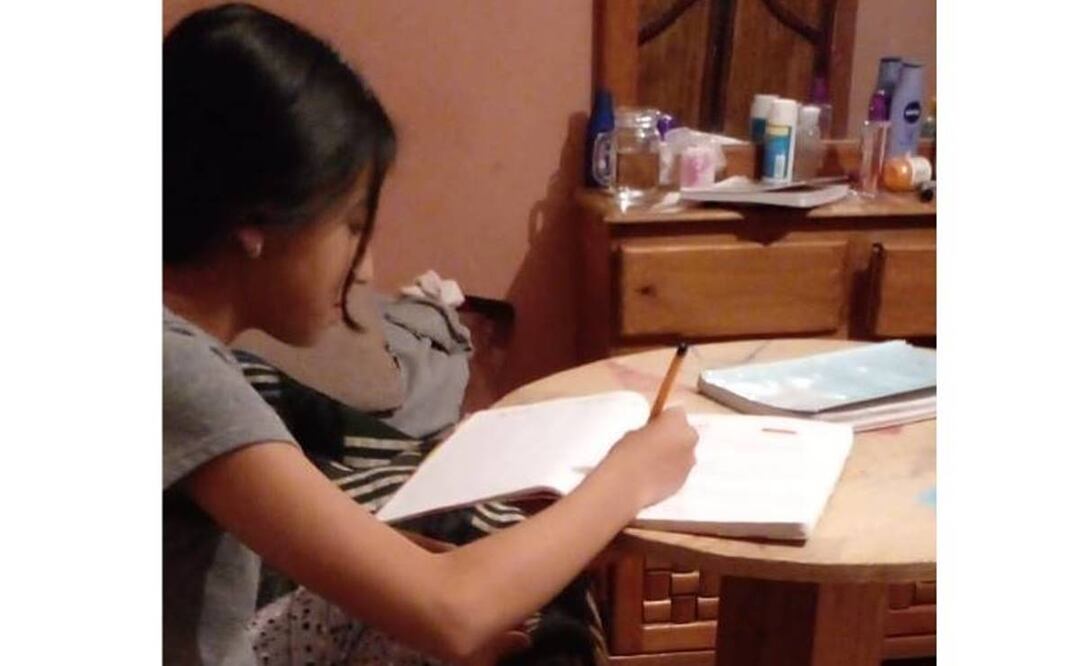 A sus 11 años, Nadia tiene la ilusión de ser militar. Foto: Dinorath Mota/ EL UNIVERSAL.