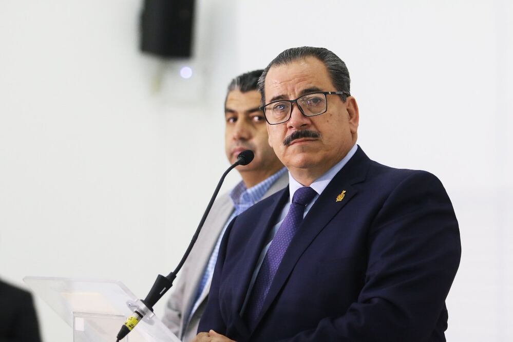 El fiscal Raúl Sánchez Jiménez indicó que se omitió señalar que los desaparecidos vendían plantas de luz y diversas herramientas que supuestamente eran de marcas prestigiadas (Foto: tomada de Twitter @FiscaliaJal)