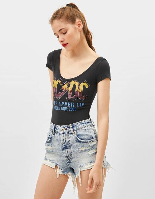 Bershka vuelve a hacer honor a bandas emblemáticas del rock y heavy / Foto: Bershka