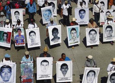 Ayotzinapa: Video shows federal authorities torturing suspect