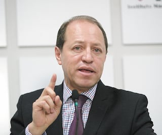 “Lo de AMLO es crónica de intervención anunciada”: exconsejeros del INE