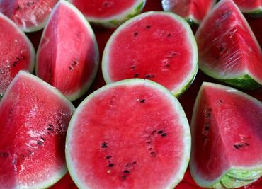 El riesgo de comprar frutas cortadas