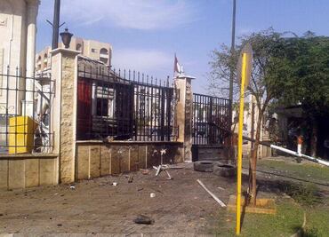 Atentado suicida en boda siria deja catorce muertos