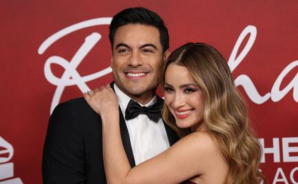 Carlos Rivera y Cynthia Rodríguez se dejan ver muy enamorados y sin su hijo León