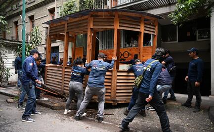 Recuperan banquetas en alcaldía Cuauhtémoc; retiran más de 4.8 toneladas de estructuras ilegales en colonias emblemáticas