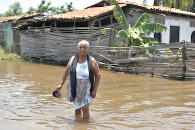 Tras la inundación por Max en Guerrero, ahora escasean los alimentos