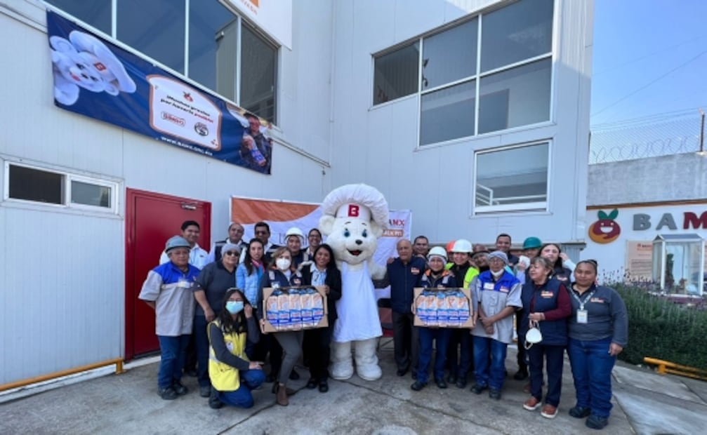 Osito Bimbo protagonizó donación de más de 3.7 millones de rebanadas de pan blanco en México