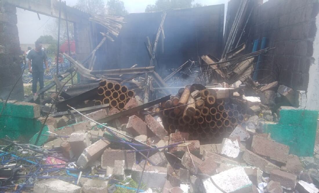 Estallido en Tultepec Foto: Especial