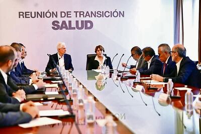 Abordan salud en segunda reunión de transición