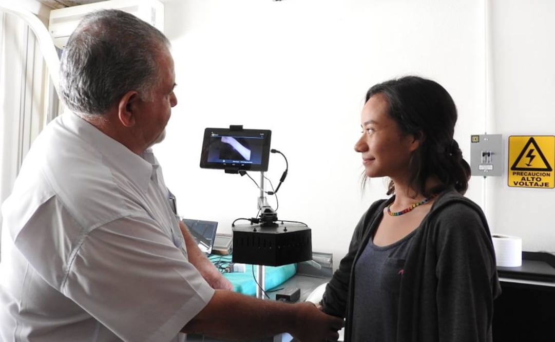 Crean aparato para localizar venas de pacientes con más facilidad