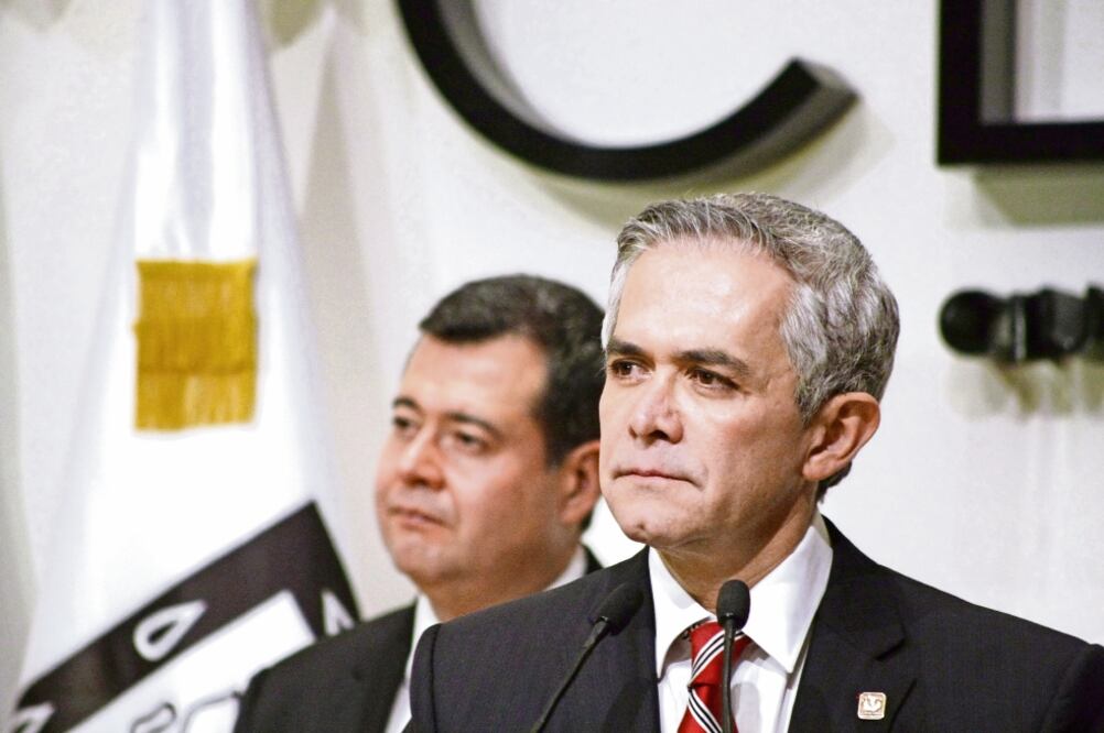 “Aunque les incomode a los que andan criticando los programas sociales en la Ciudad (...), tenemos los mejores de los 32 [estados] en el territorio” MIGUEL ÁNGEL MANCERA Jefe de Gobierno de la CDMX (FOTO: ARCHIVO EL UNIVERSAL)