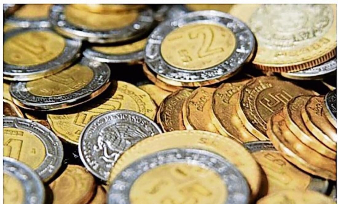 La técnica usada por la delincuencia para imitar las monedas se basa en el troquelado Foto: Archivo EL UNIVERSAL