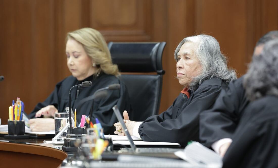 Ministras de la Suprema Corte de Justicia de la Nación en sesión del pleno de este martes 4 de noviembre de 2025. Foto: Especial