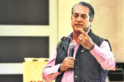 Van por vándalos que afecten el orden en NL, dice 'El Bronco'