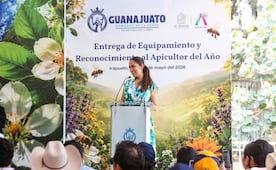 Libia Dennise anuncia inversión adicional de 100 mdp para educación en Guanajuato; reconoce labor docente