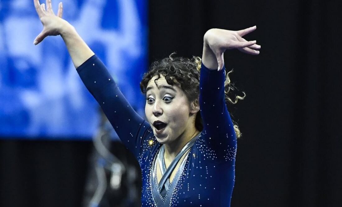 Katelyn Ohashi logró el puntaje perfecto en el ejercicio de suelo. Foto: Agencias