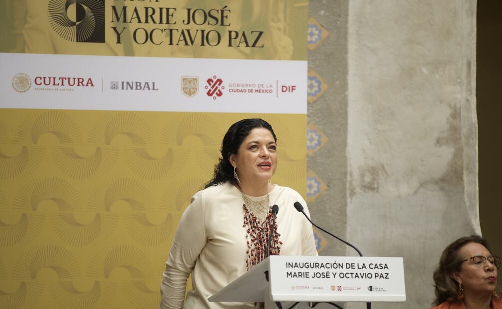 La Secretaria de Cultura Federal: Alejandra Frausto en la inauguración de la Casa Marie José y Octavio Paz. Foto: Germán Espinosa, EL UNIVERSAL.