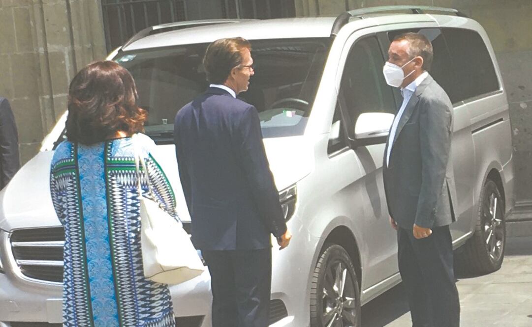 Azcárraga, en Palacio Nacional con AMLO