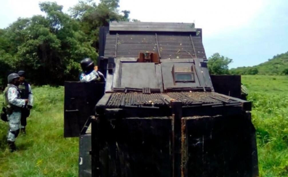 Fotos. Guardia Nacional asegura un "tanque" artesanal del narco
