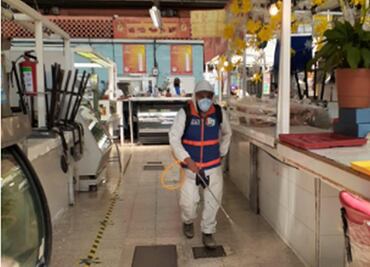 Continúa sanitización de espacios públicos en Benito Juárez