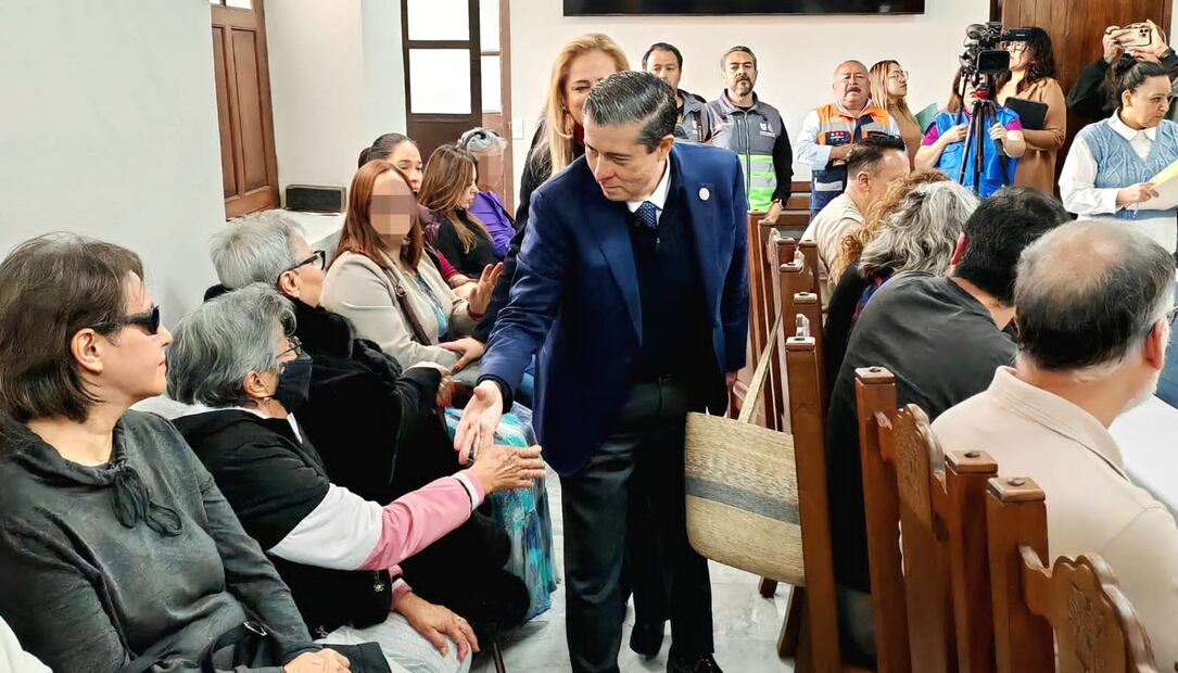 Los afectados por la explosión en edificio de Paseos de Taxqueña recibirán 8 mil pesos al mes durante 12 meses. (Foto: especial)