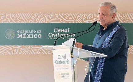 AMLO supervisa la obra Canal Centenario en Nayarit 