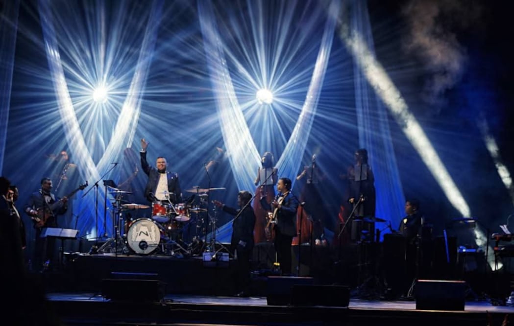 Los Ángeles Negros en su concierto de este domingo, 1° de marzo, en el Teatro Metropólitan.
Foto: Los Ángeles Negros, cortesía