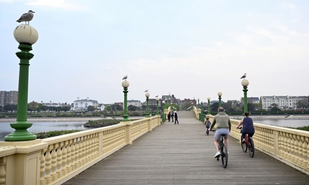 Reino Unido llega a los 20 mil 732 muertos por Covid-19