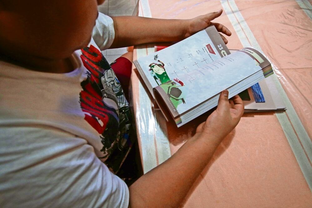 Movimiento Ciudadano planteó una iniciativa que reforma la Ley General de Educación, que busca que el tema de la cultura financiera se incluya en los planes y programas de estudio de la SEP. Foto: Archivo