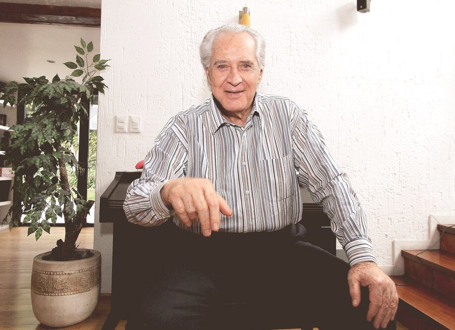 Después de estar enfermo, el actor llegó a La Casa para restablecerse