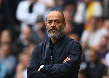 Tottenham despide al extécnico de Raúl Jiménez, Nuno Espirito Santo