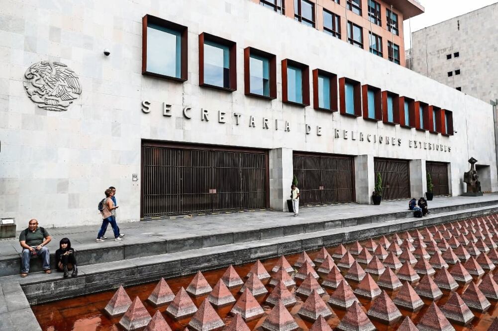 La SRE tiene vigentes las convocatorias para el Concurso de Ascenso en Diplomático-Consular y Técnico-Administrativo. (ARCHIVO EL UNIVERSAL)