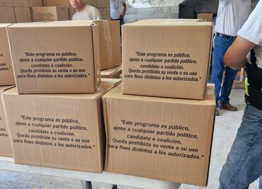 Morena exhiben entrega de despensas por parte del Ayuntamiento de Puebla