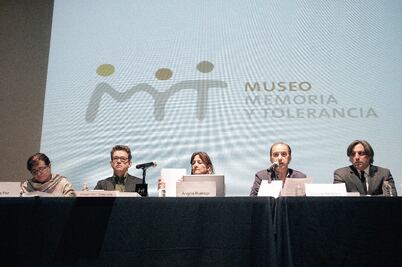 Tergiversa Zerón la realidad, dice GIEI