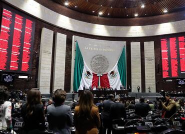 Diputados reciben Plan Nacional de Desarrollo 2025-2030; plantea que México sea la economía número 10 del mundo