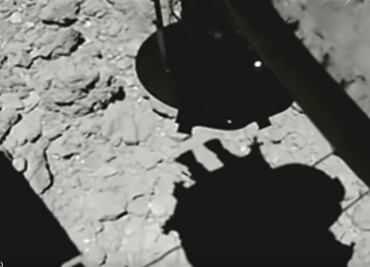 Así aterrizó la sonda japonesa en el asteroide Ryugu