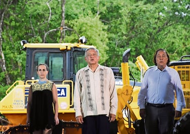 Se van 226 mdp sólo en templetes para eventos del Tren Maya