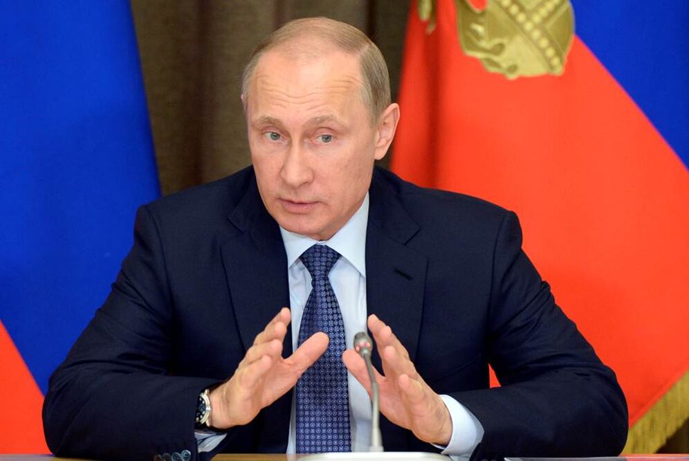 Putin firmó una ley que da a la fiscalía el poder de declarar a organizaciones extranjeras e internacionales como "indeseables" en Rusia y cerrarlas