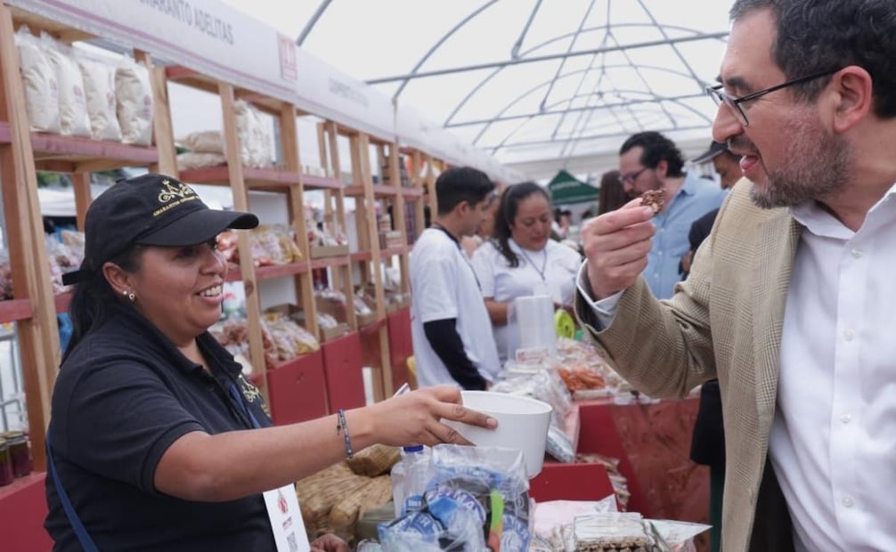 El evento fue encabezado por César Cravioto Romero, secretario de Gobierno de la Ciudad de México, y Jennie Shrem Serur, directora general del Instituto de Promoción Turística de la CDMX. | Foto: Fernanda Rojas / El Universal.