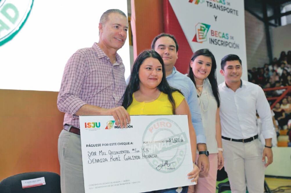 El gobernador Quirino Ordaz se comprometió a construir un comedor estudiantil en las instalaciones del Conalep-Navolato