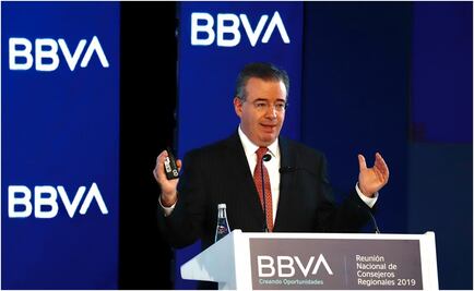 Banxico pide “no bajar la guardia” ante calificación soberana