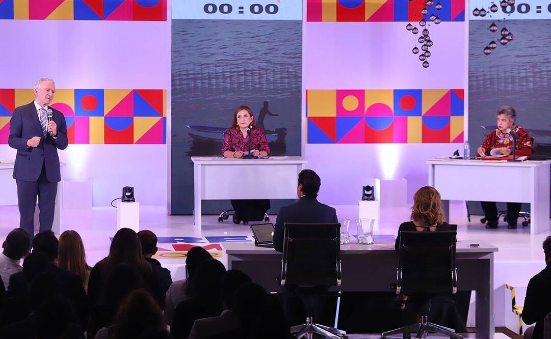 Santiago Creel, Xóchitl Gálvez y Beatriz Paredes. FOTO: Berenice Fregoso