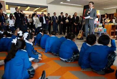 Inaugura Nuño librería “Ignacio Padilla” en el Papalote